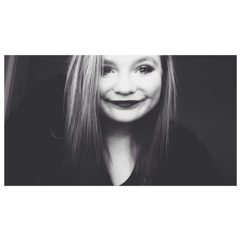 Meet your Posher, Catie